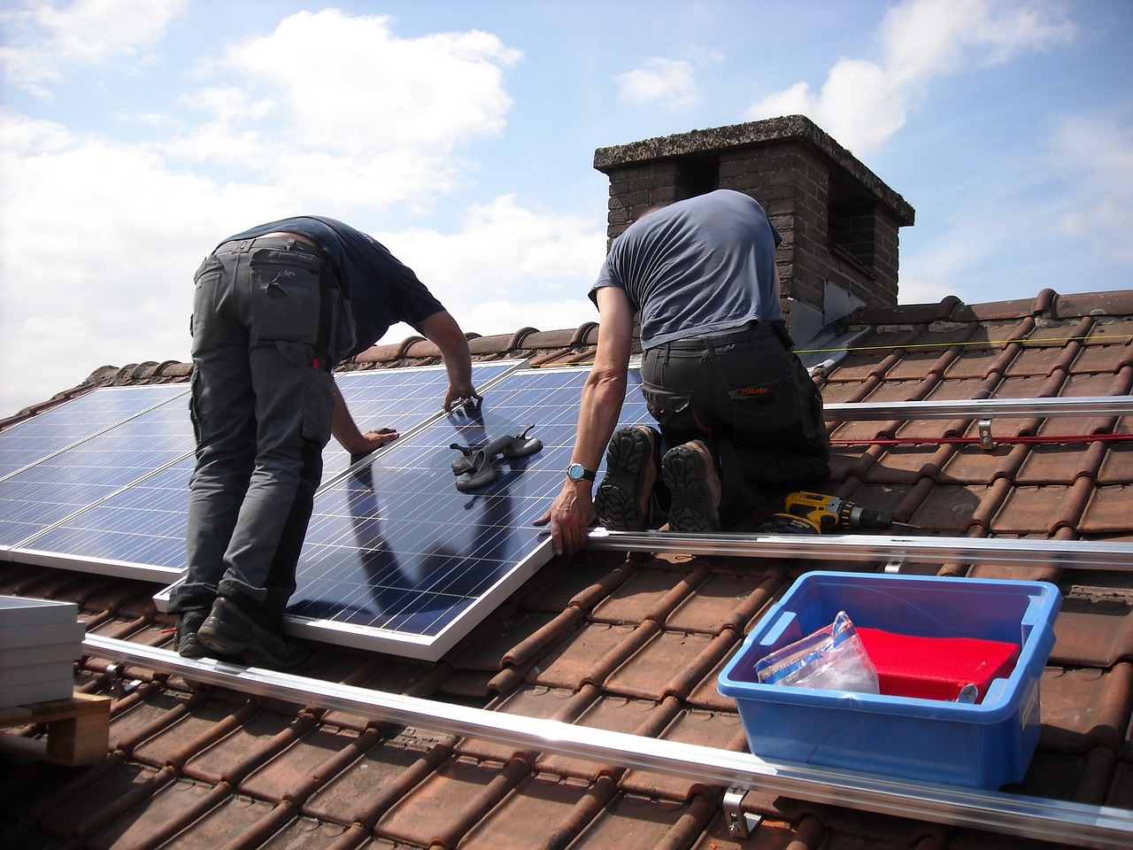 Why Every Business Should Consider Green Energy Solutions